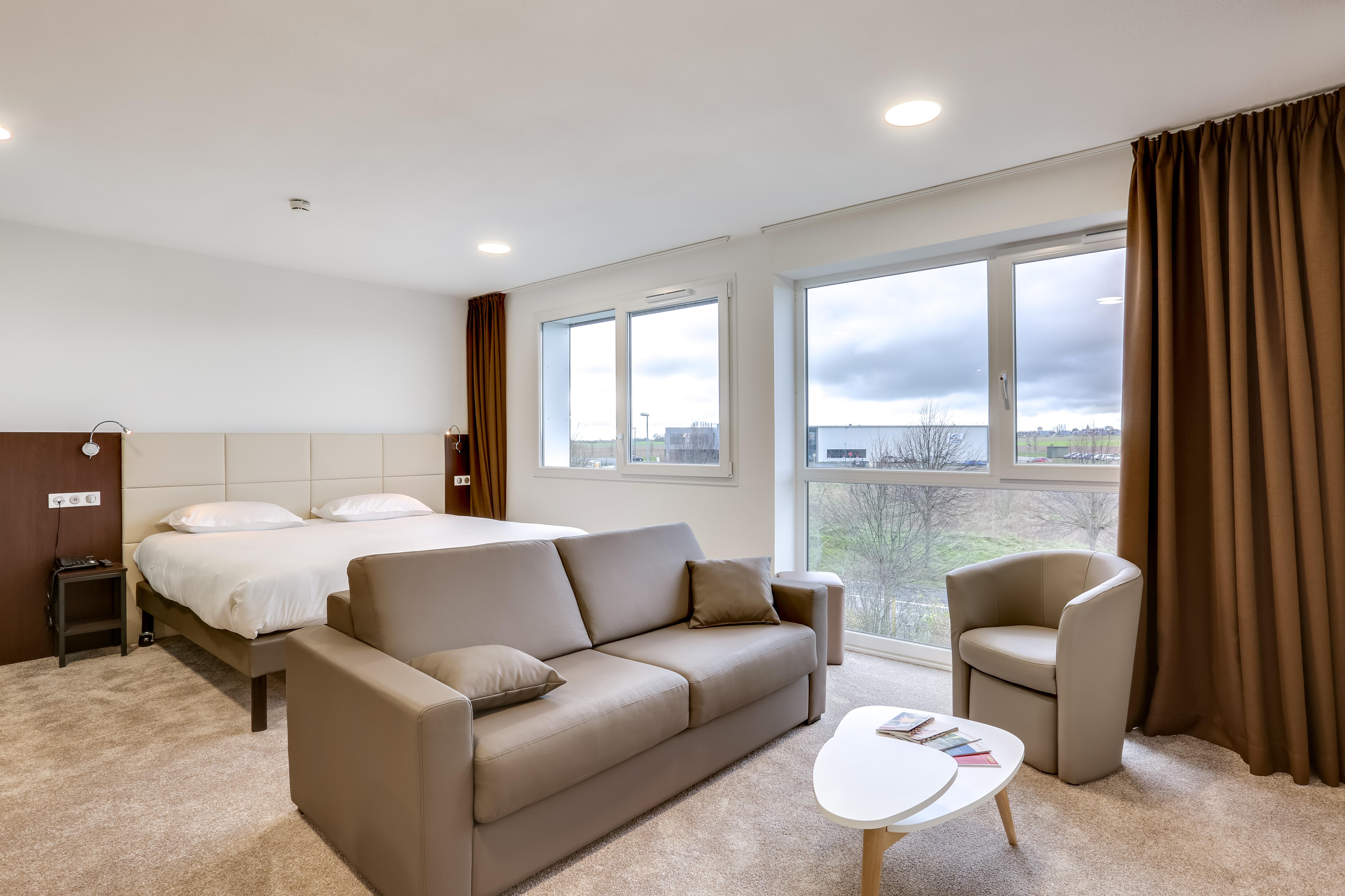B&B Hotel Caen Memorial Saint-Contest Eksteriør billede